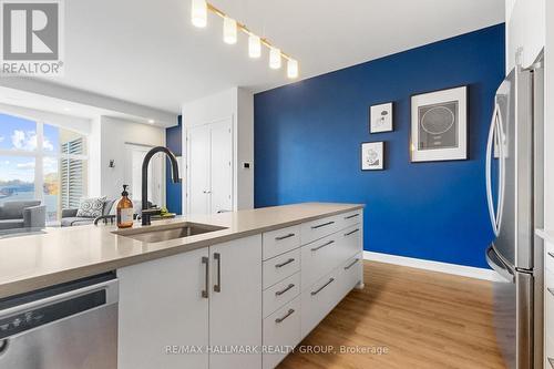 5 - 511 Gladstone Avenue S, Ottawa, ON - Indoor Photo Showing Kitchen With Upgraded Kitchen