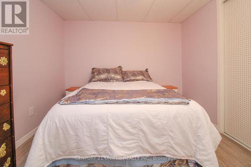 2440 Woodglade Boulevard, Peterborough (Monaghan), ON - Indoor Photo Showing Bedroom