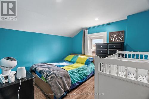 77 Anne Street, South Huron (Exeter), ON - Indoor Photo Showing Bedroom