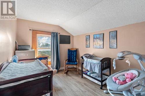 77 Anne Street, South Huron (Exeter), ON - Indoor Photo Showing Bedroom