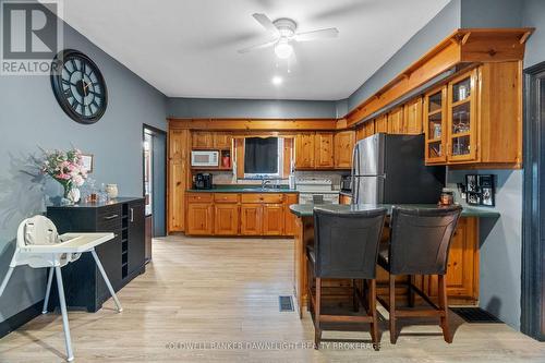 77 Anne Street, South Huron (Exeter), ON - Indoor Photo Showing Kitchen