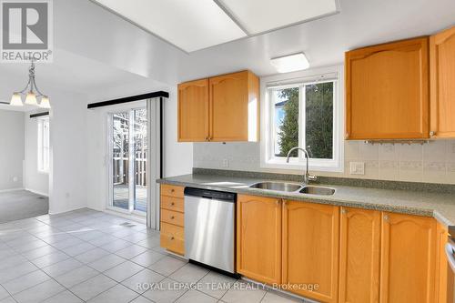 1308 Matheson Road, Ottawa, ON - Indoor Photo Showing Kitchen With Double Sink