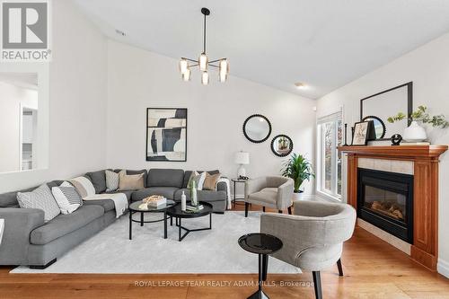 52 Settler'S Ridge Way, Ottawa, ON - Indoor Photo Showing Living Room With Fireplace