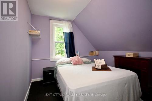 27 Grace Street, Whitewater Region, ON - Indoor Photo Showing Bedroom