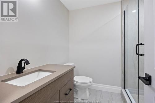 1249 Campana Crescent, Lakeshore, ON - Indoor Photo Showing Bathroom