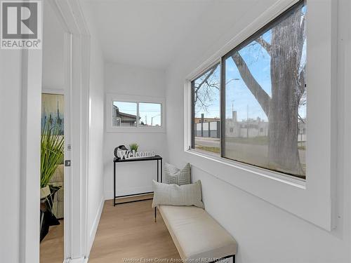 1972 George Avenue, Windsor, ON - Indoor Photo Showing Other Room