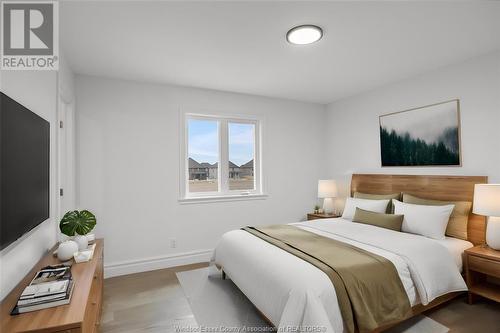 519 Veneto Street, Lakeshore, ON - Indoor Photo Showing Bedroom