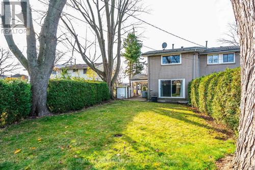 47 Bobolink Road, Hamilton, ON - Outdoor