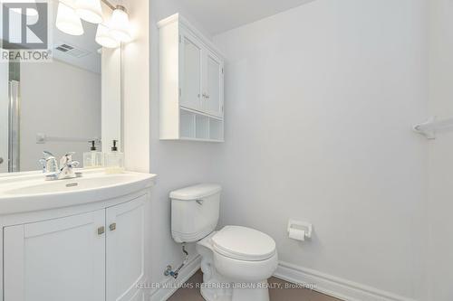 318 - 600 Fleet Street, Toronto, ON - Indoor Photo Showing Bathroom