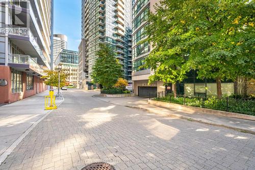 318 - 600 Fleet Street, Toronto, ON - Outdoor With Facade