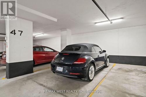 506 - 1169 Queen Street W, Toronto, ON - Indoor Photo Showing Garage