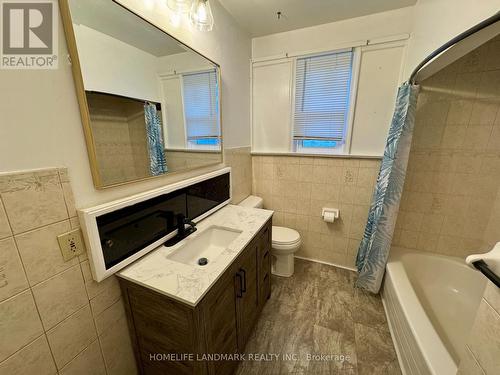 Main - 1316 Simcoe Street S, Oshawa, ON - Indoor Photo Showing Bathroom