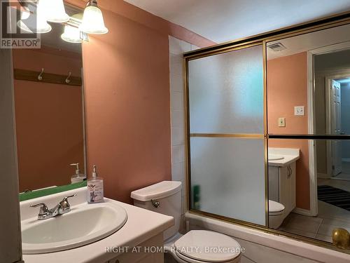 34 Broadview Street, Collingwood, ON - Indoor Photo Showing Bathroom