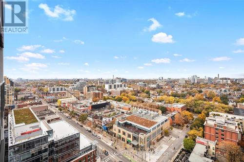 2207 - 330 Richmond Street W, Toronto, ON - Outdoor With View