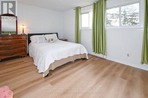 18 - 1310 Fieldlight Boulevard, Pickering, ON - Indoor Photo Showing Bedroom