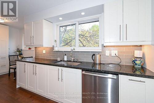 18 - 1310 Fieldlight Boulevard, Pickering, ON - Indoor Photo Showing Kitchen