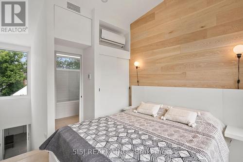 421 Craven Road, Toronto, ON - Indoor Photo Showing Bedroom