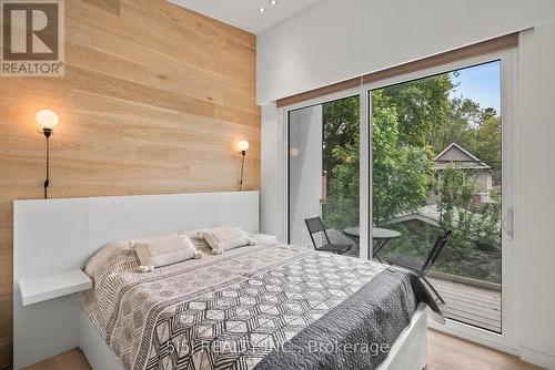 421 Craven Road, Toronto, ON - Indoor Photo Showing Bedroom