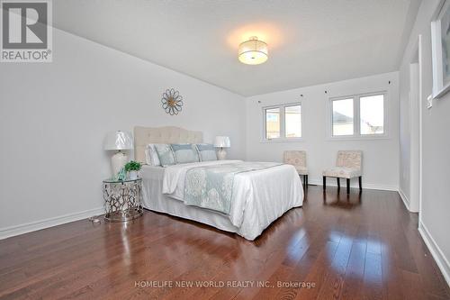 10 Primont Drive, Richmond Hill, ON - Indoor Photo Showing Bedroom