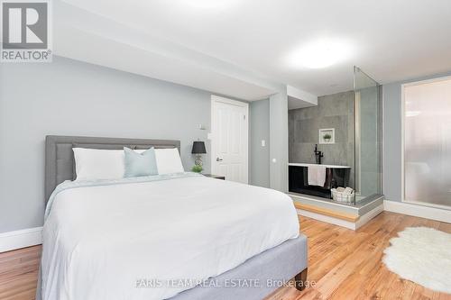 795744 Grey Road 19, Blue Mountains, ON - Indoor Photo Showing Bedroom