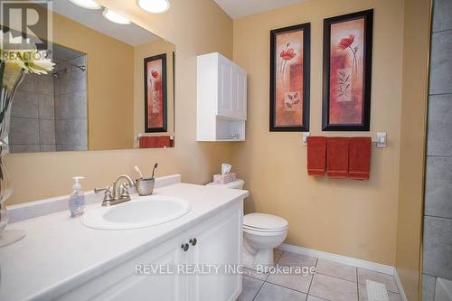 166 Olivetree Road, Brantford, ON - Indoor Photo Showing Bathroom