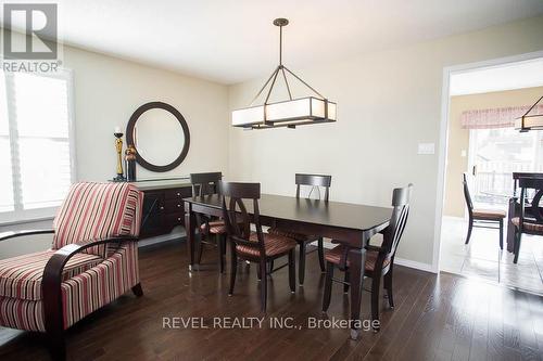 166 Olivetree Road, Brantford, ON - Indoor Photo Showing Dining Room