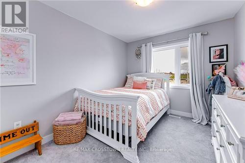 66 Pumpkin Corner Crescent, Barrie, ON - Indoor Photo Showing Bedroom