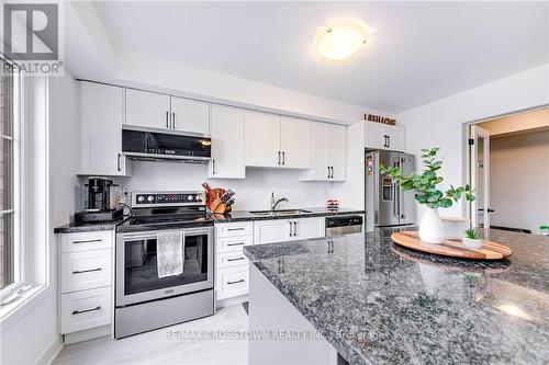 66 Pumpkin Corner Crescent, Barrie, ON - Indoor Photo Showing Kitchen With Stainless Steel Kitchen With Upgraded Kitchen