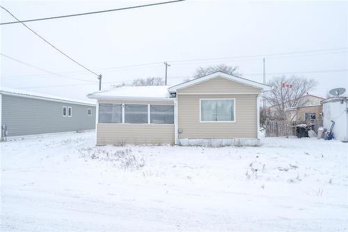 3 Cottonwood Trailer Court, Grunthal, MB - Outdoor