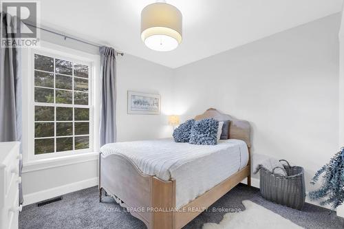 136 Cole Road, Centre Hastings, ON - Indoor Photo Showing Bedroom