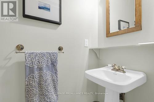 136 Cole Road, Centre Hastings, ON - Indoor Photo Showing Bathroom