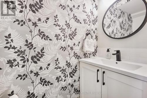 459 Sandhamn Pvt, Ottawa, ON - Indoor Photo Showing Bathroom