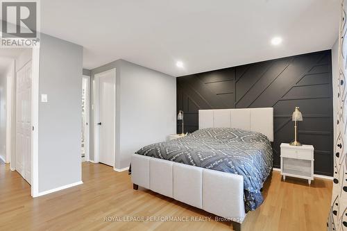 459 Sandhamn Pvt, Ottawa, ON - Indoor Photo Showing Bedroom