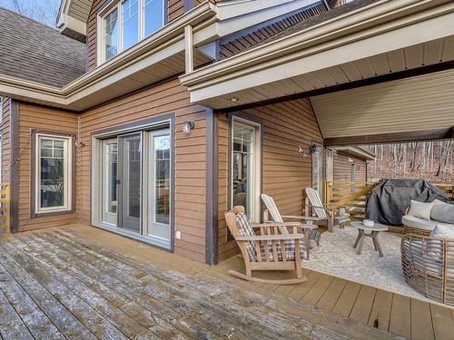 Terrasse - 135 Ch. Des Ruisselets, Stoneham-Et-Tewkesbury, QC - Outdoor With Deck Patio Veranda With Exterior