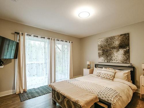 Master bedroom - 12Z Rue De L'Oasis, Morin-Heights, QC - Indoor Photo Showing Bedroom