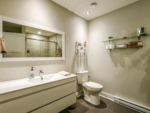 Ensuite bathroom - 12Z Rue De L'Oasis, Morin-Heights, QC - Indoor Photo Showing Bathroom