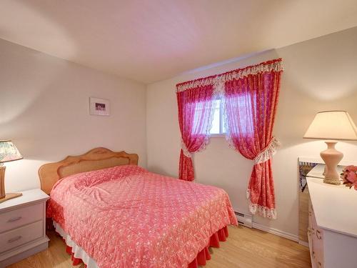 Chambre Ã Â coucher - 4431 Ch. Des Monts, Chertsey, QC - Indoor Photo Showing Bedroom