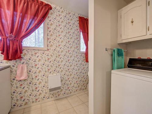 Salle de lavage - 4431 Ch. Des Monts, Chertsey, QC - Indoor Photo Showing Laundry Room