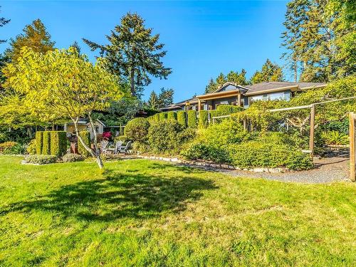 3324 Rockhampton Rd, Nanoose Bay, BC 