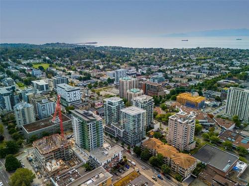 304-989 Johnson St, Victoria, BC - Outdoor With View