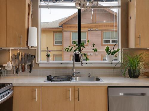 303-829 Goldstream Ave, Langford, BC - Indoor Photo Showing Kitchen With Double Sink