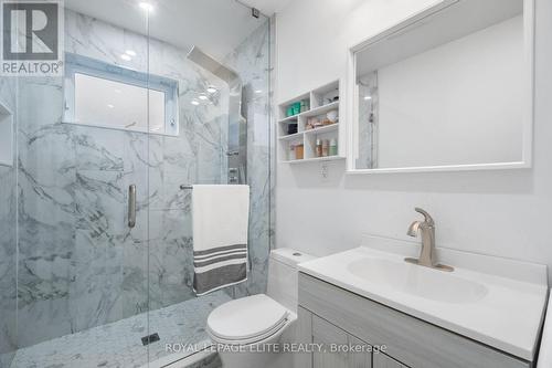 6 Lachine Court, Toronto, ON - Indoor Photo Showing Bathroom