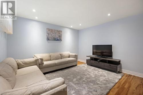 6 Lachine Court, Toronto, ON - Indoor Photo Showing Living Room