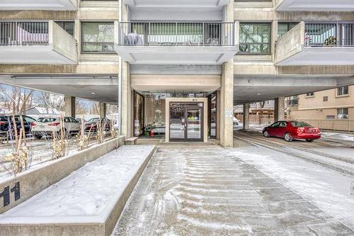 502-811 Grosvenor Ave, Winnipeg, MB 