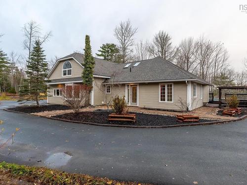 80 Arrowhead Drive, Enfield, NS 