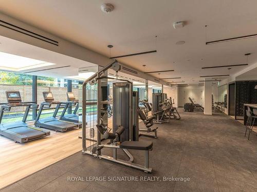 504N-117 Broadway Ave, Toronto, ON - Indoor Photo Showing Gym Room