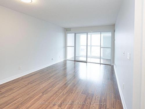 1803-70 Town Centre Crt, Toronto, ON - Indoor Photo Showing Other Room