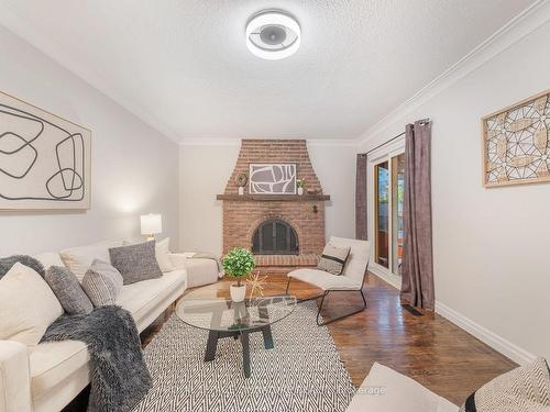 17 Chapais Cres, Toronto, ON - Indoor Photo Showing Living Room With Fireplace