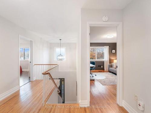 17 Chapais Cres, Toronto, ON - Indoor Photo Showing Other Room