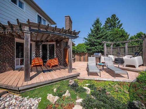 17 Chapais Cres, Toronto, ON - Outdoor With Deck Patio Veranda